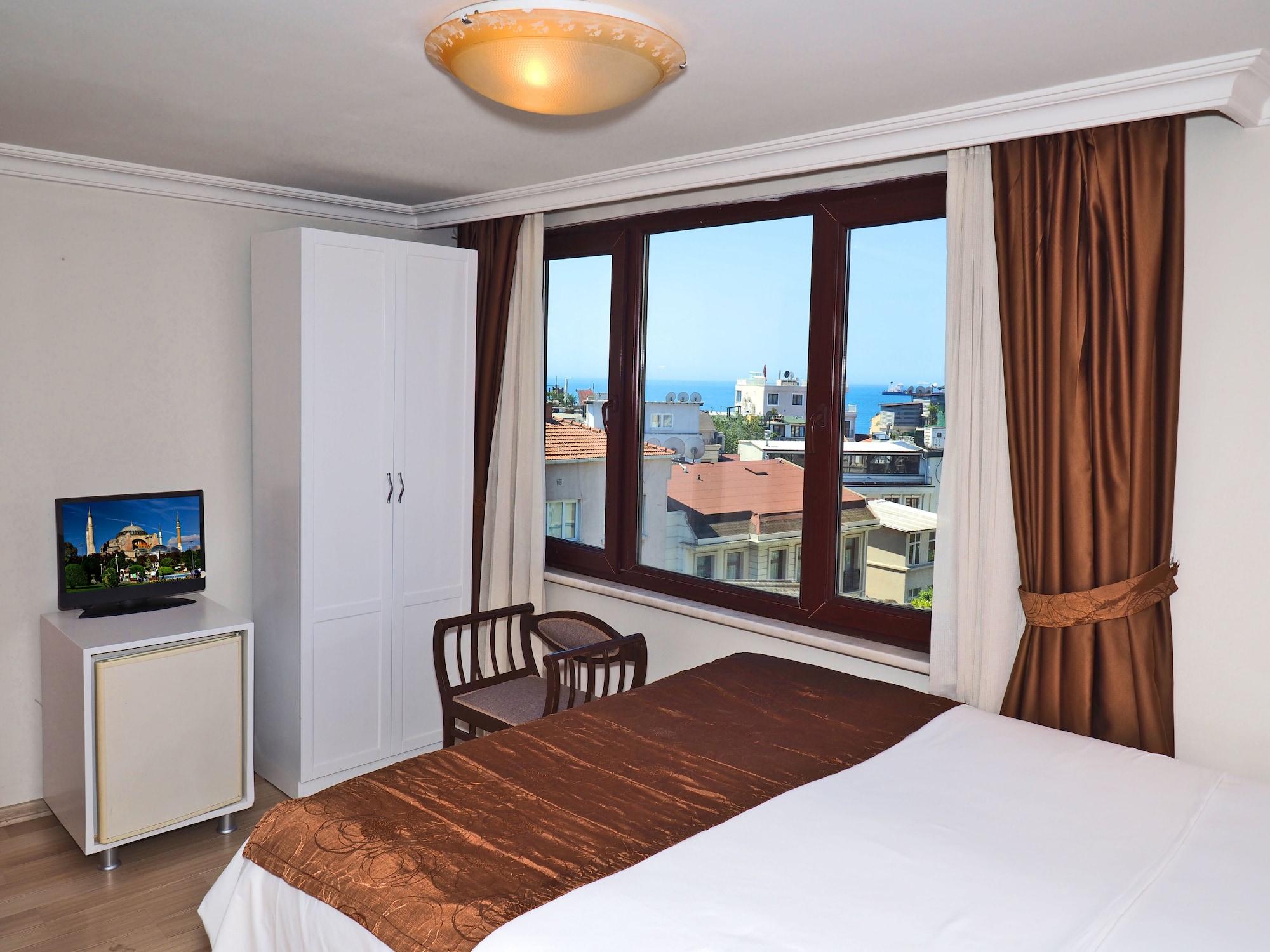 Hotel The Sunrise 3*
