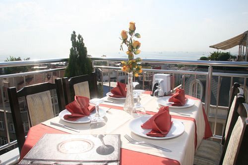 The Sunrise 3* Стамбул